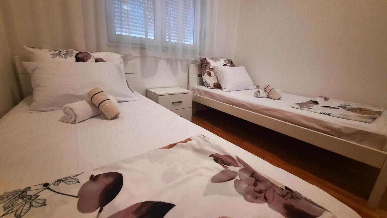 Apartment Nina Centar モスタル エクステリア 写真